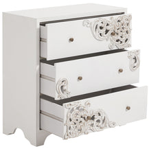 Load image into Gallery viewer, 31.25'' Solid Wood 3 Drawer Accent Chest - White