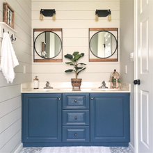 Load image into Gallery viewer, Round Wall Mirror with Square Metal