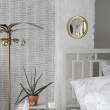 Load image into Gallery viewer, Round Gold Wall Mirror, 10 Inch/14 Inch/18 Inch